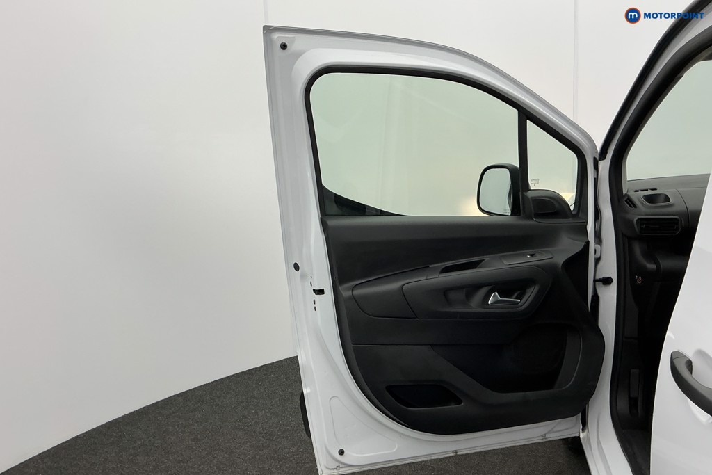 Peugeot Partner Professional Manual Diesel Panel Van - Stock Number (1600148) - 8th supplementary image