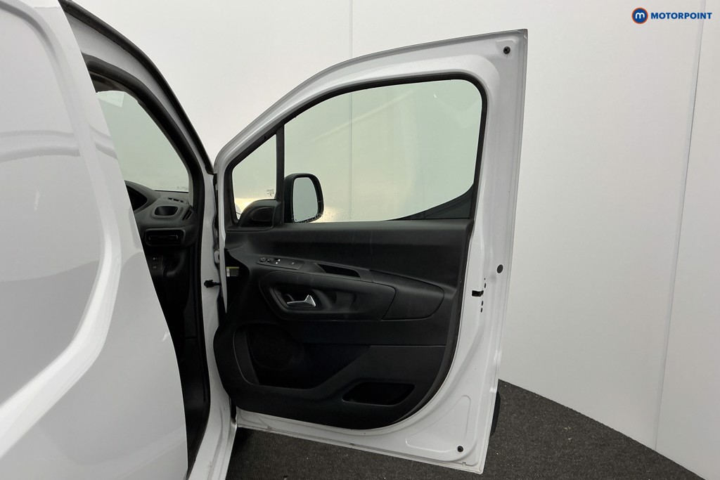 Peugeot Partner Professional Manual Diesel Panel Van - Stock Number (1600148) - 11th supplementary image