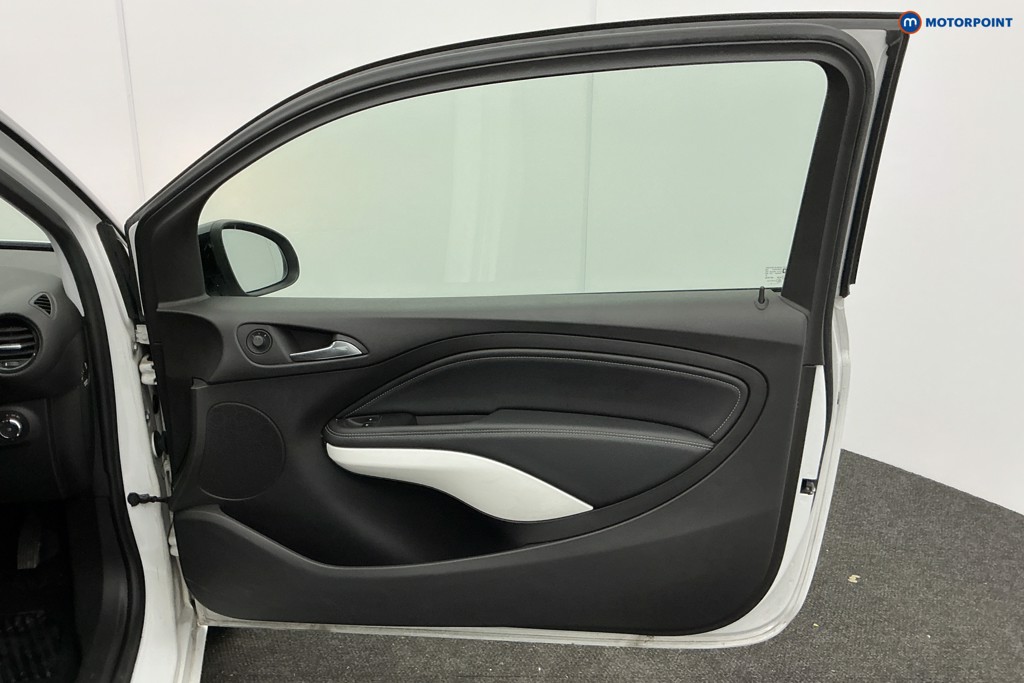 Vauxhall Adam Energised Manual Petrol Hatchback - Stock Number (1601710) - 14th supplementary image