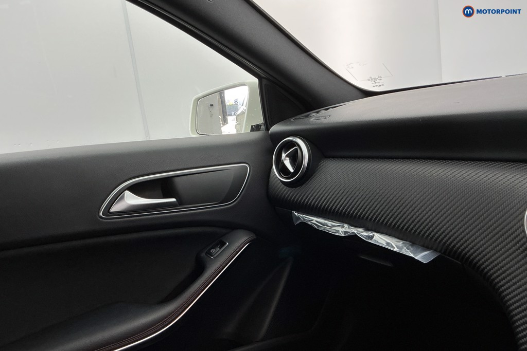 Mercedes-Benz A Class Amg Line Manual Petrol Hatchback - Stock Number (1603153) - 21st supplementary image