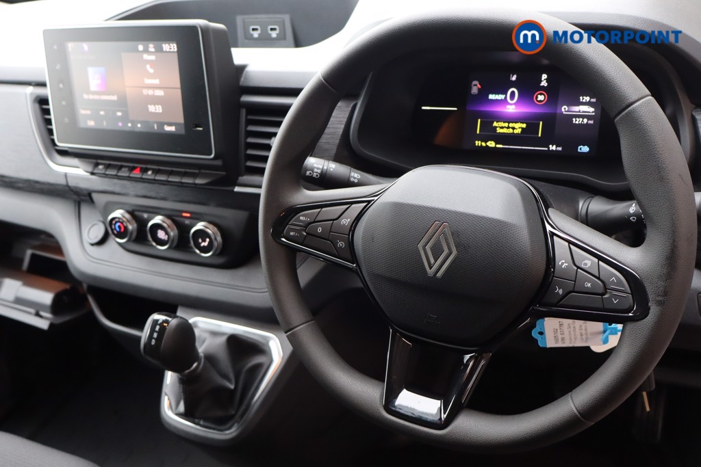 Renault Trafic Advance Automatic Electric Panel Van - Stock Number (1605102) - 2nd supplementary image