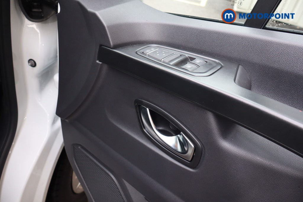 Renault Trafic Advance Automatic Electric Panel Van - Stock Number (1605102) - 22nd supplementary image