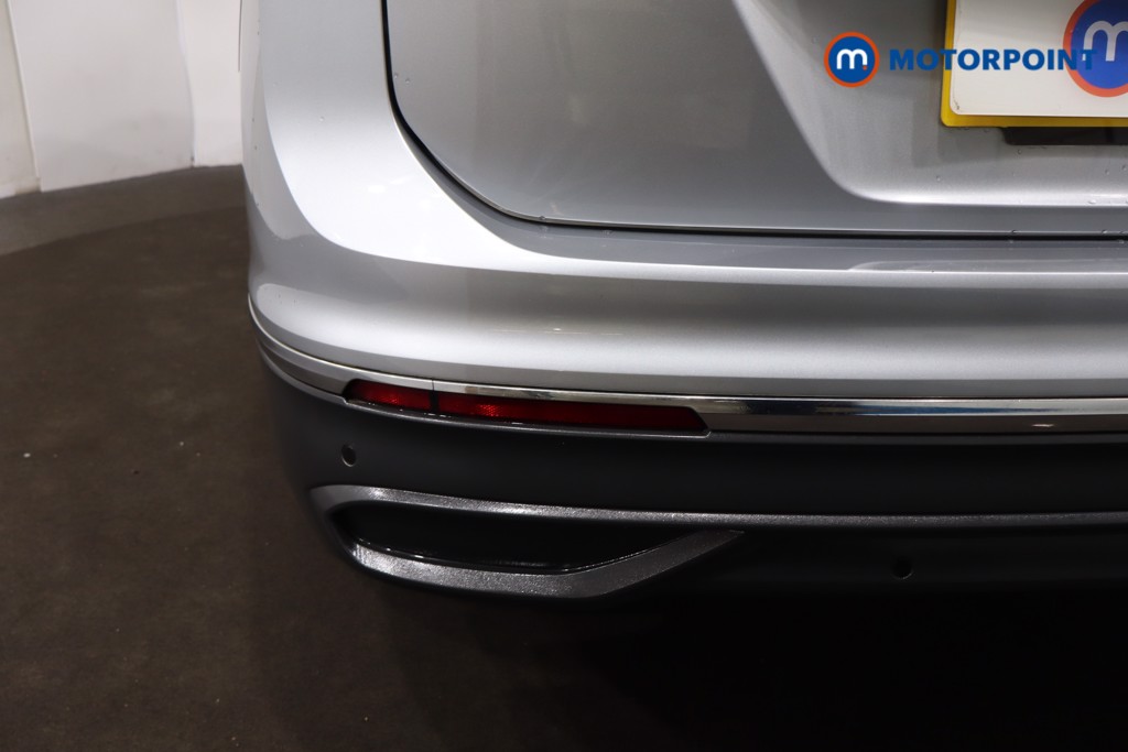 Volkswagen Tiguan Allspace Life Manual Petrol SUV - Stock Number (1606226) - 38th supplementary image