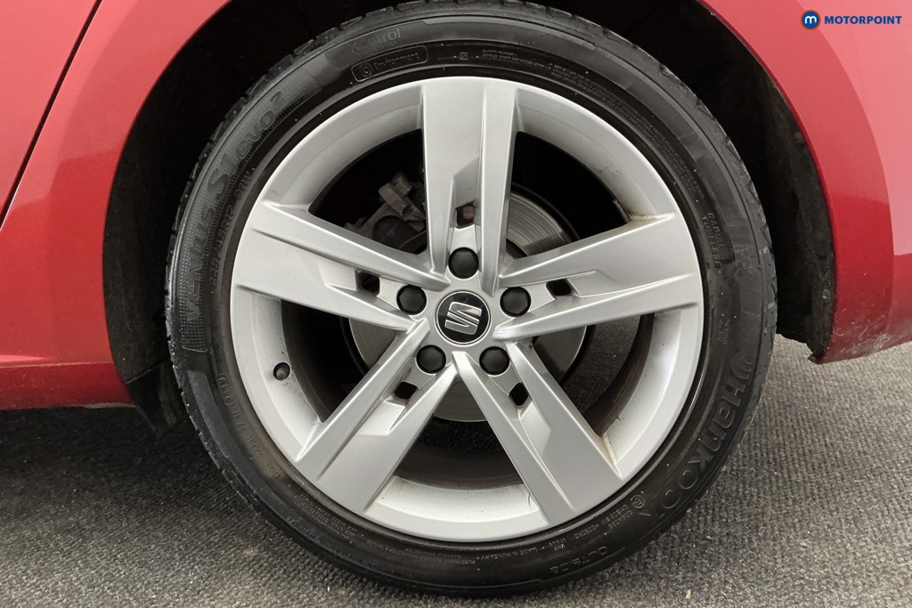 Seat Leon FR Manual Petrol Hatchback - Stock Number (1606374) - 41st supplementary image