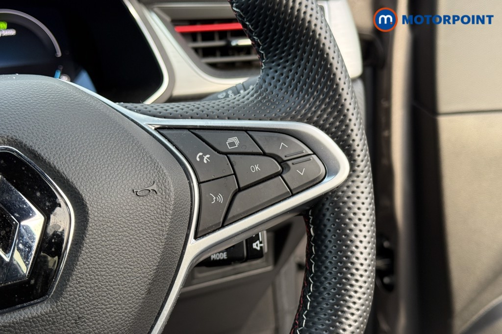 Renault Captur R.S. Line Automatic Petrol Plug-In Hybrid SUV - Stock Number (1606619) - 3rd supplementary image