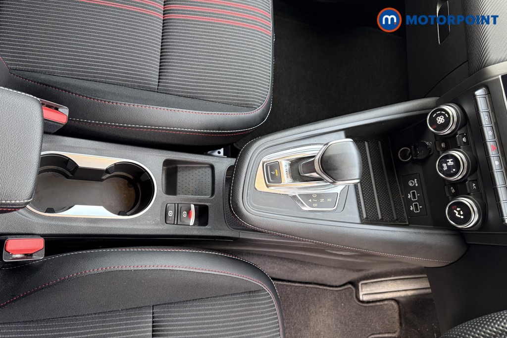 Renault Captur R.S. Line Automatic Petrol Plug-In Hybrid SUV - Stock Number (1606619) - 15th supplementary image