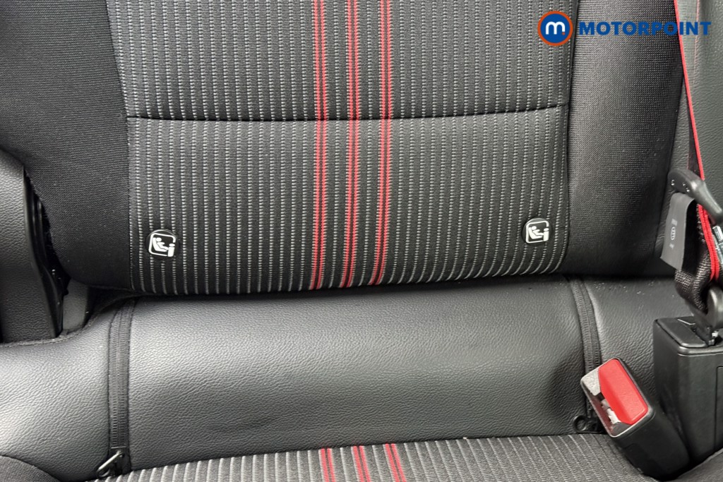 Renault Captur R.S. Line Automatic Petrol Plug-In Hybrid SUV - Stock Number (1606619) - 23rd supplementary image