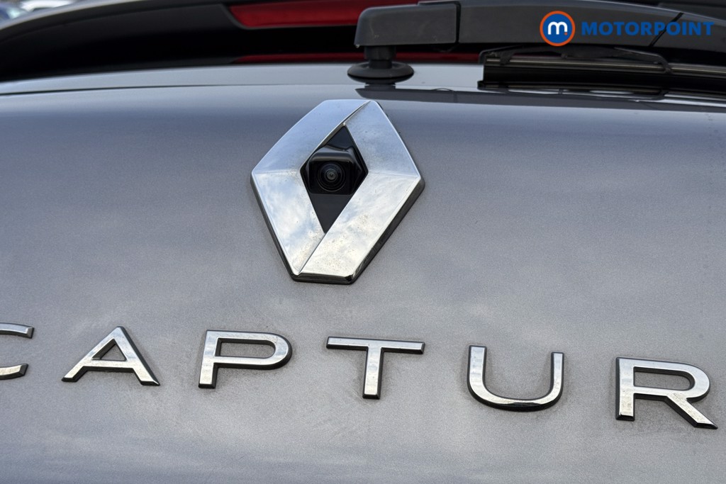Renault Captur R.S. Line Automatic Petrol Plug-In Hybrid SUV - Stock Number (1606619) - 28th supplementary image