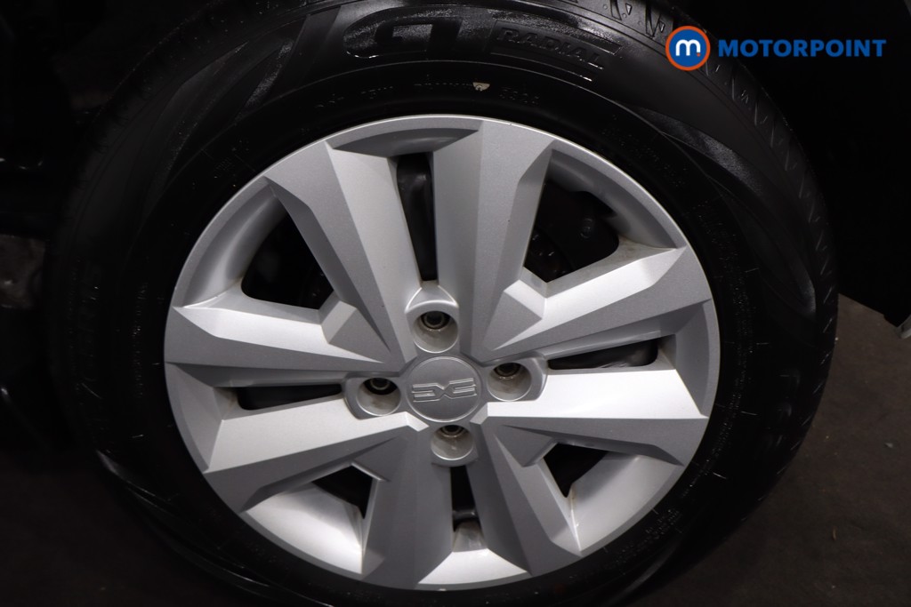 Dacia Sandero Expression Manual Petrol Hatchback - Stock Number (1607818) - 12th supplementary image