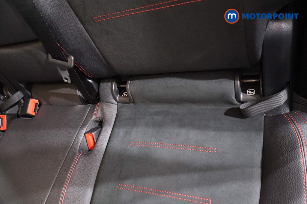 Mercedes-Benz GLB Amg Line Automatic Diesel SUV - Stock Number (1608776) - 24th supplementary image