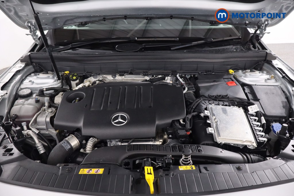 Mercedes-Benz GLB Amg Line Automatic Diesel SUV - Stock Number (1608776) - 33rd supplementary image