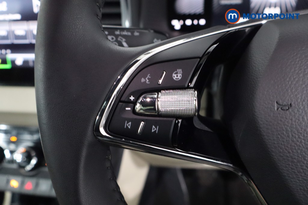 Skoda Karoq Se L Manual Petrol SUV - Stock Number (1608934) - 7th supplementary image
