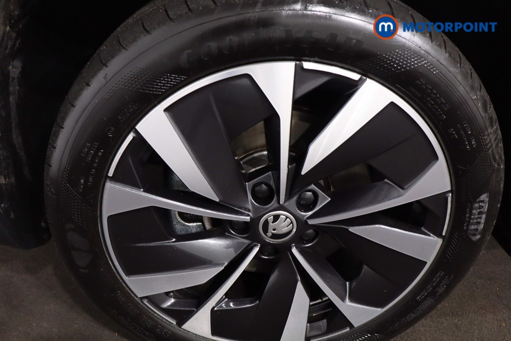 Skoda Karoq Se L Manual Petrol SUV - Stock Number (1608934) - 11th supplementary image