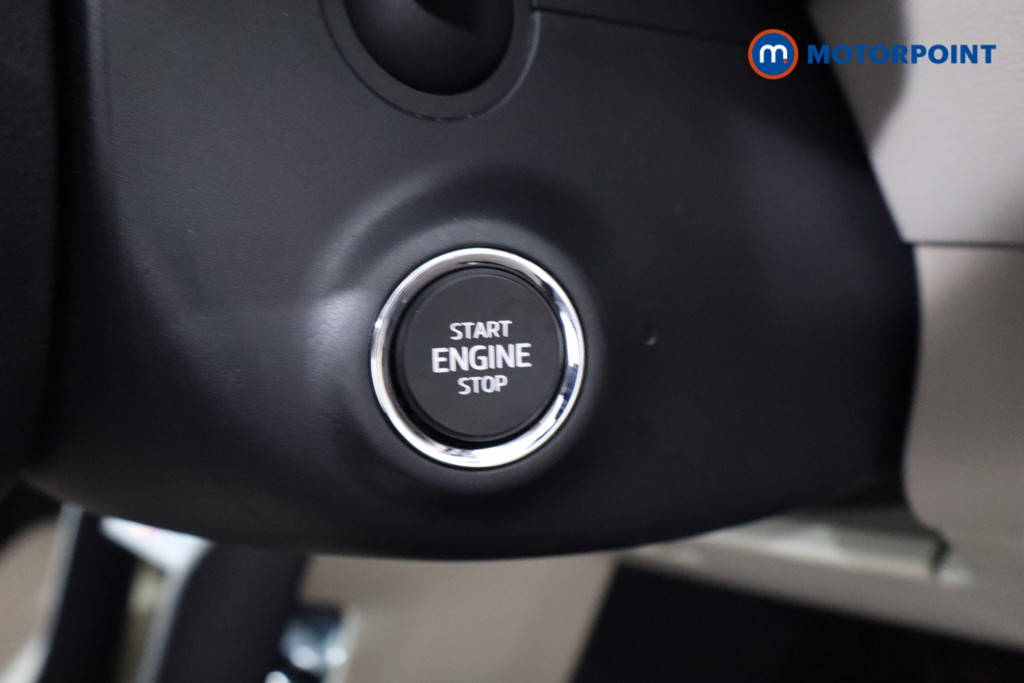 Skoda Karoq Se L Manual Petrol SUV - Stock Number (1608934) - 21st supplementary image