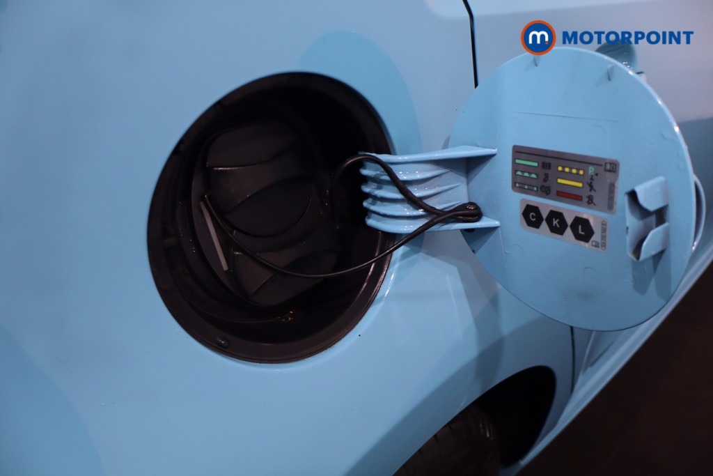 Volkswagen UP E-Up Automatic Electric Hatchback - Stock Number (1608940) - 36th supplementary image