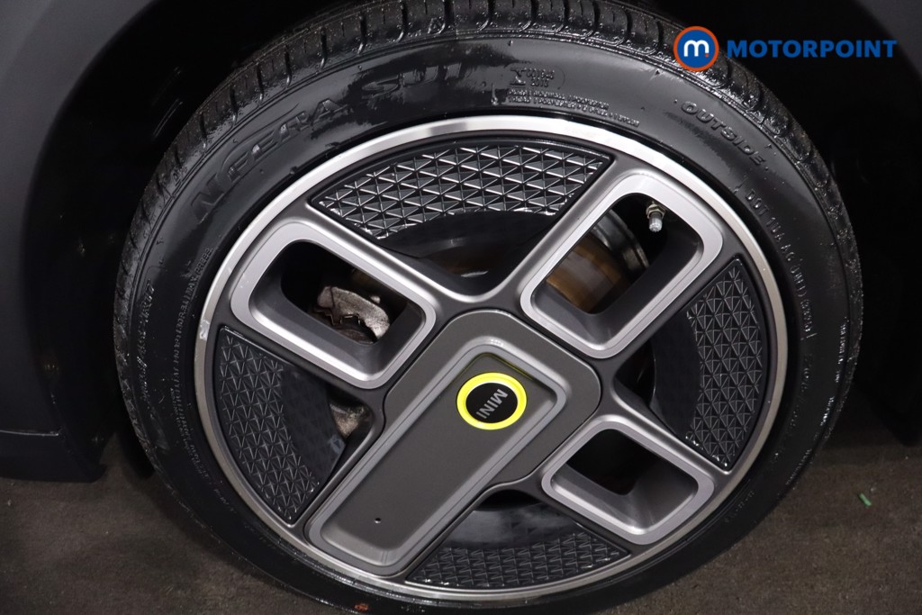 Mini Hatchback Cooper S Collection Edition Automatic Electric Hatchback - Stock Number (1608945) - 11th supplementary image