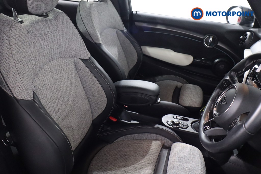 Mini Hatchback Cooper S Collection Edition Automatic Electric Hatchback - Stock Number (1608945) - 21st supplementary image