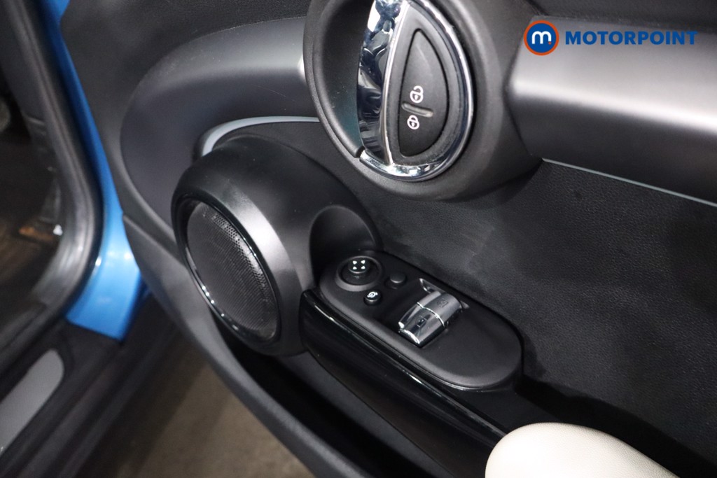 Mini Hatchback Cooper S Collection Edition Automatic Electric Hatchback - Stock Number (1608945) - 23rd supplementary image