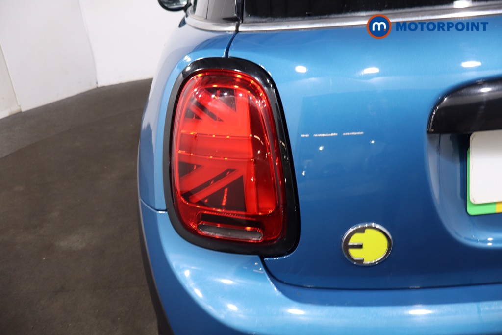 Mini Hatchback Cooper S Collection Edition Automatic Electric Hatchback - Stock Number (1608945) - 34th supplementary image