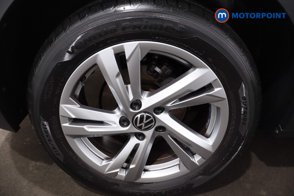 Volkswagen T-Roc R-Line Manual Petrol SUV - Stock Number (1608964) - 9th supplementary image