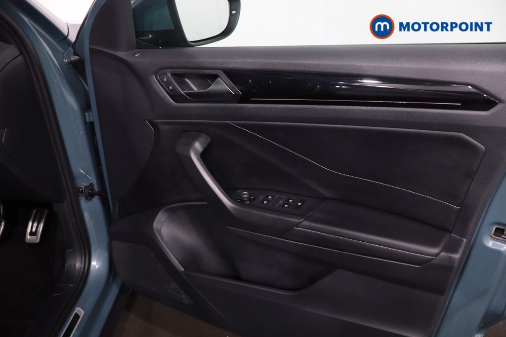 Volkswagen T-Roc R-Line Manual Petrol SUV - Stock Number (1608964) - 22nd supplementary image
