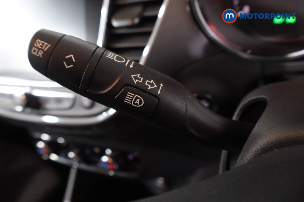 Vauxhall Crossland Ultimate Manual Petrol SUV - Stock Number (1609223) - 14th supplementary image