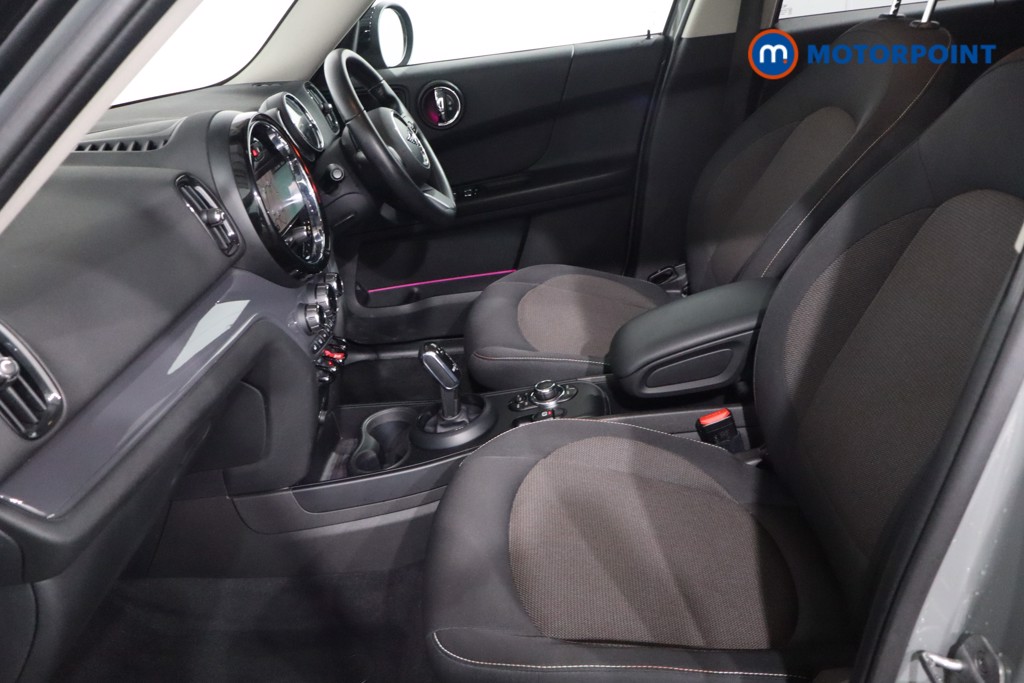 Mini Countryman Cooper Classic Automatic Petrol SUV - Stock Number (1609786) - 4th supplementary image