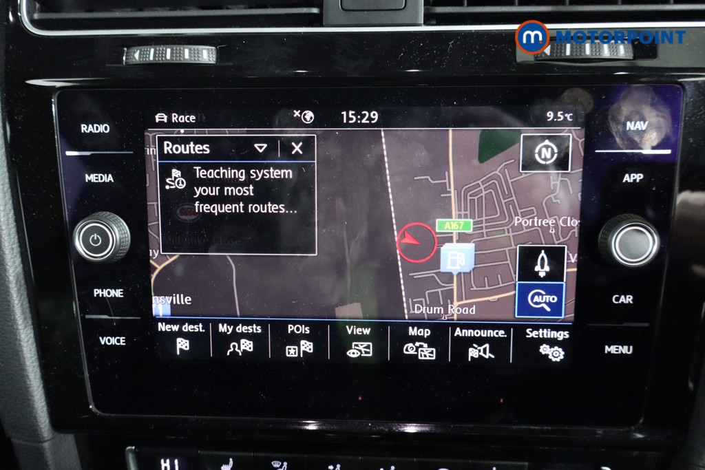 Volkswagen Golf R Automatic Petrol Hatchback - Stock Number (1597779) - 8th supplementary image