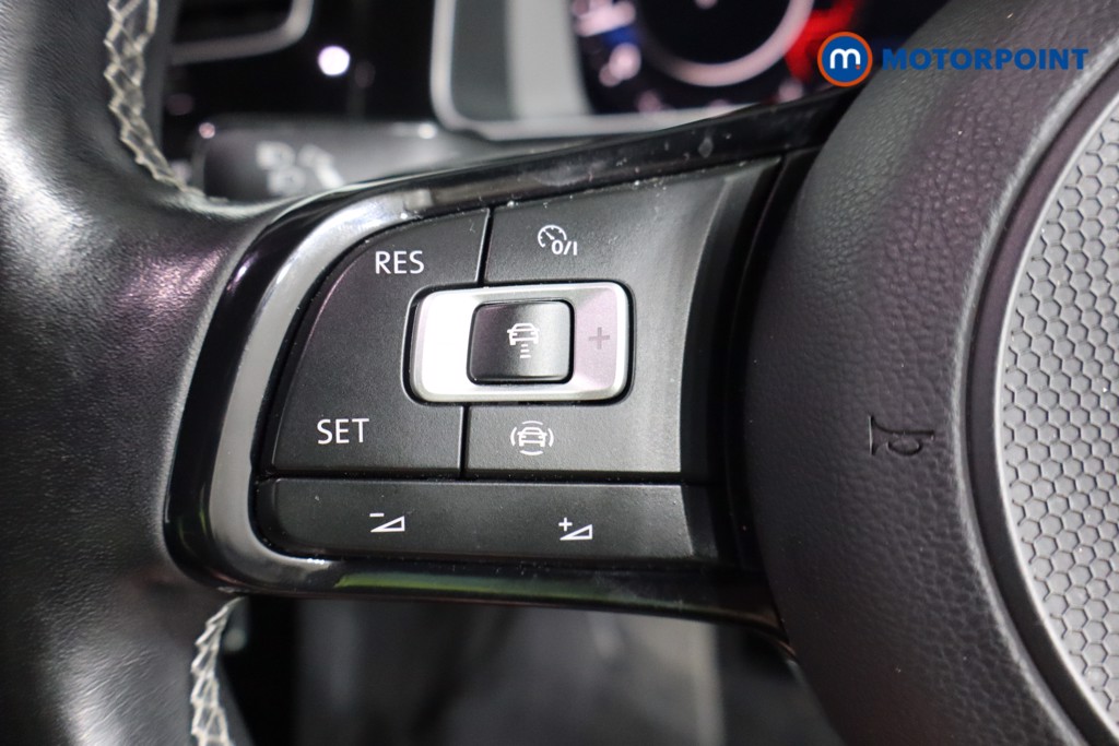 Volkswagen Golf R Automatic Petrol Hatchback - Stock Number (1597779) - 13th supplementary image