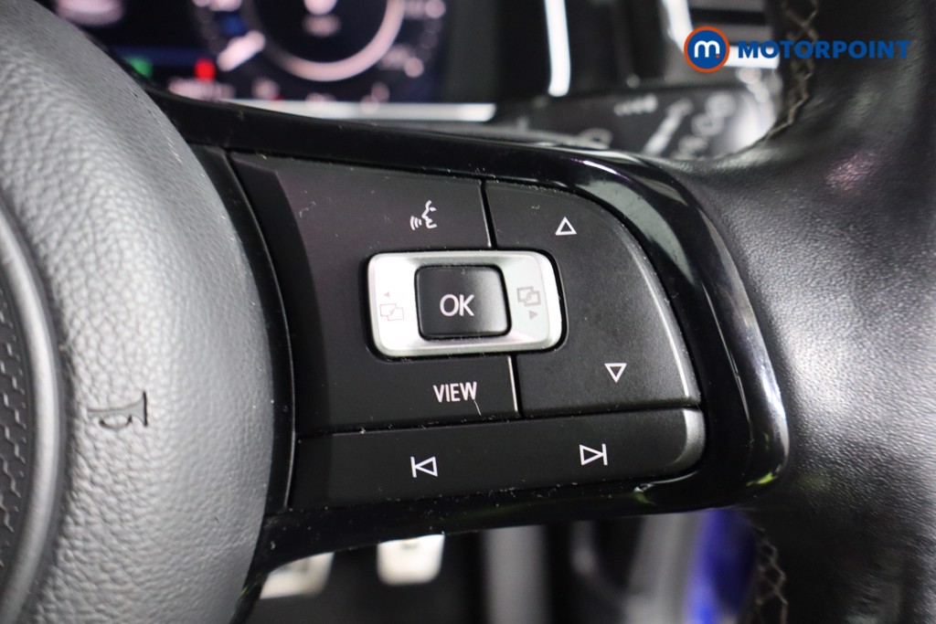 Volkswagen Golf R Automatic Petrol Hatchback - Stock Number (1597779) - 14th supplementary image