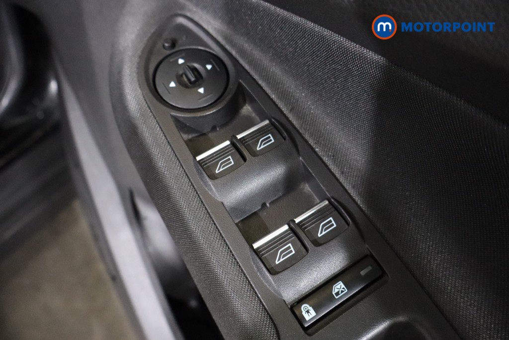 Ford Grand C-Max Titanium Manual Diesel People Carrier - Stock Number (1558704) - 18th supplementary image