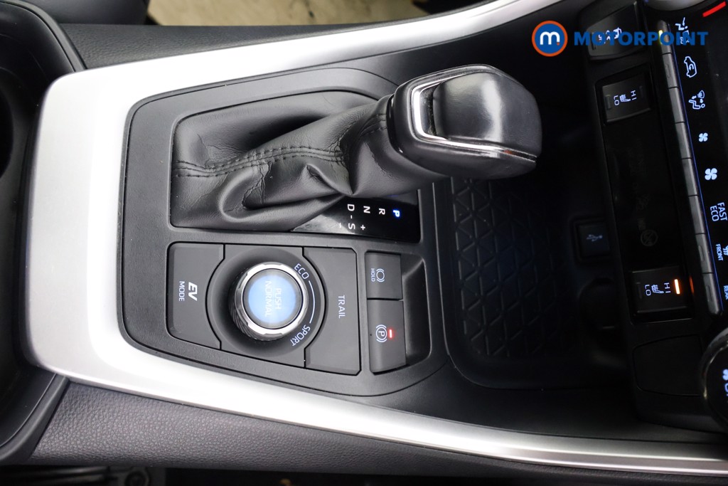Toyota Rav4 Excel Automatic Petrol-Electric Hybrid SUV - Stock Number (1586814) - 9th supplementary image