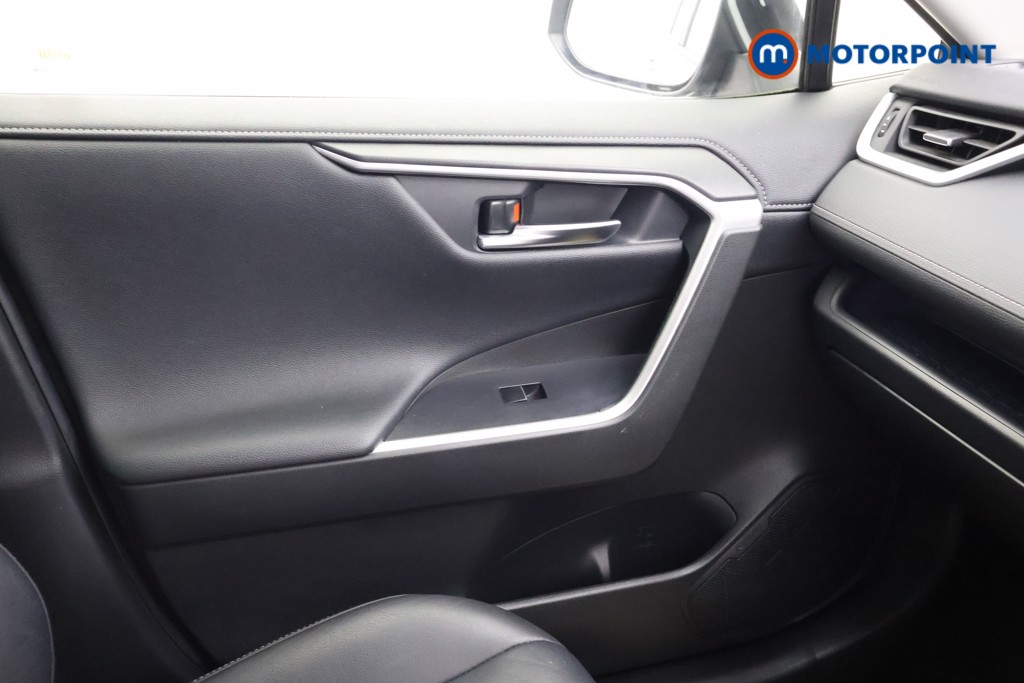 Toyota Rav4 Excel Automatic Petrol-Electric Hybrid SUV - Stock Number (1586814) - 11th supplementary image