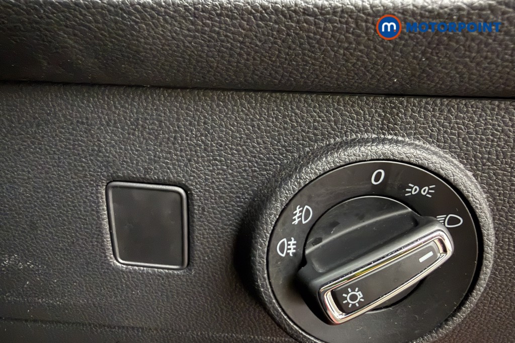 Seat Ateca Se Technology Manual Petrol SUV - Stock Number (1589742) - 17th supplementary image