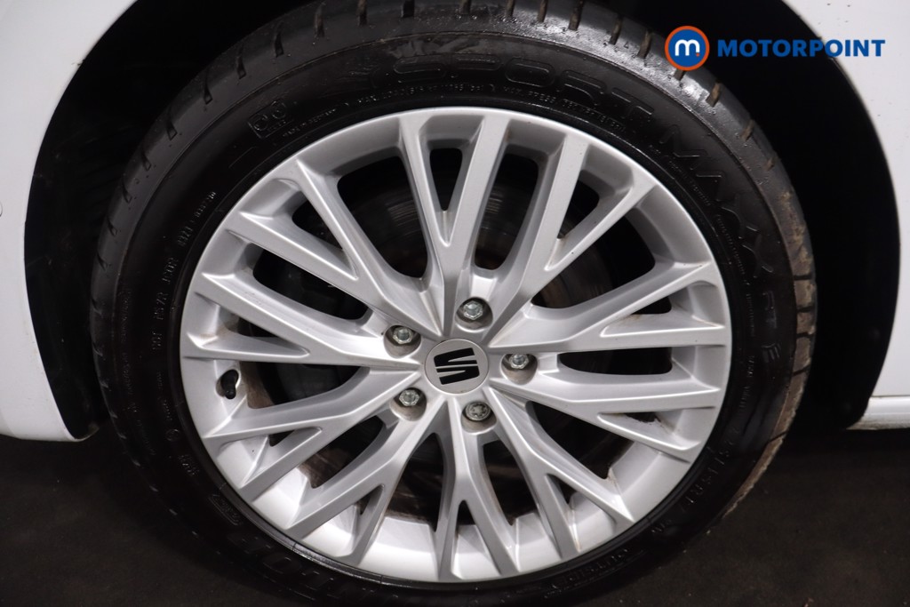 Seat Leon Xcellence Automatic Petrol Plug-In Hybrid Hatchback - Stock Number (1594647) - 11th supplementary image