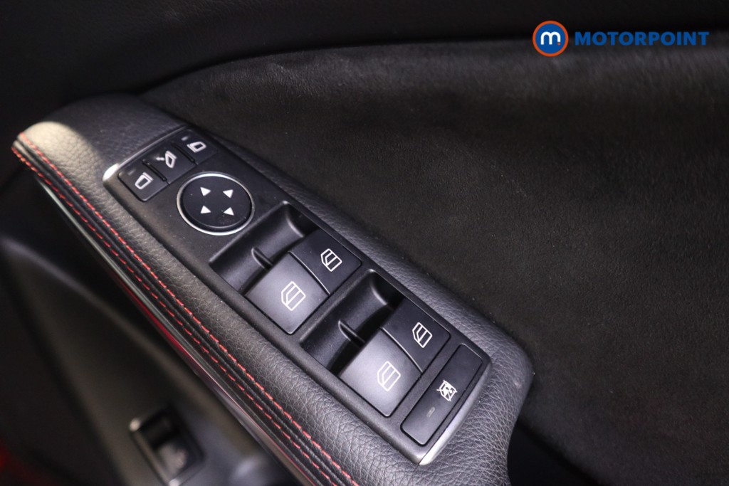 Mercedes-Benz GLA Amg Line Automatic Diesel SUV - Stock Number (1596005) - 12th supplementary image