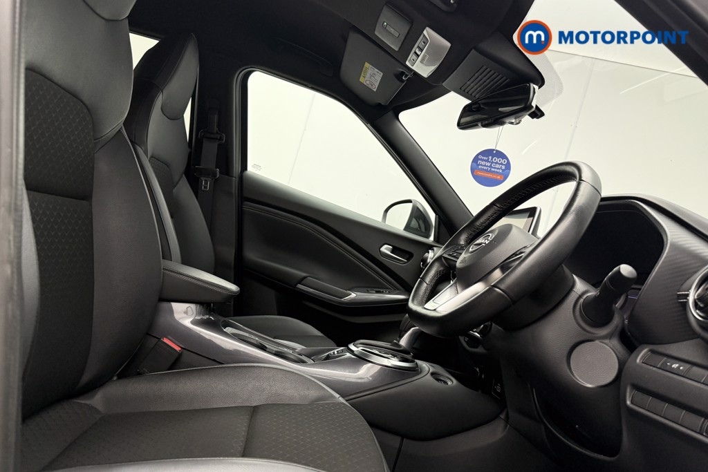 Nissan Juke N-Connecta Automatic Petrol-Electric Hybrid SUV - Stock Number (1597815) - 8th supplementary image