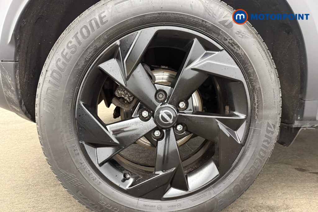 Nissan Juke N-Connecta Automatic Petrol-Electric Hybrid SUV - Stock Number (1597815) - 10th supplementary image