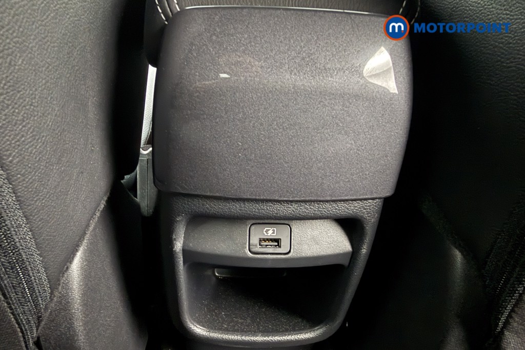 Nissan Juke N-Connecta Automatic Petrol-Electric Hybrid SUV - Stock Number (1597815) - 20th supplementary image