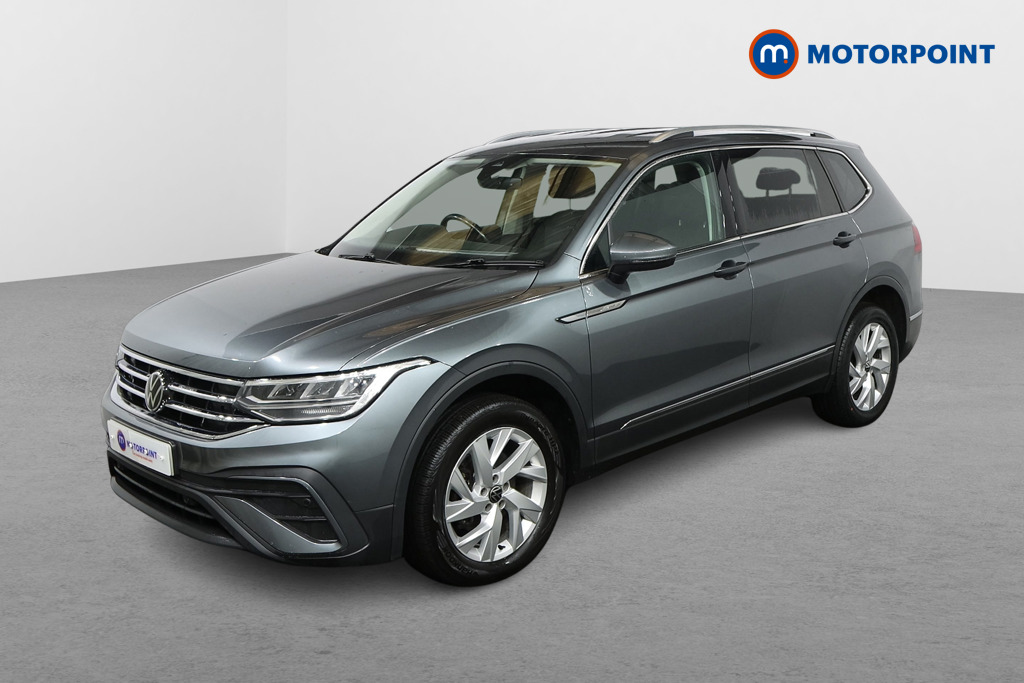 Volkswagen Tiguan Allspace Life Automatic Petrol SUV - Stock Number (1598379) - Passenger side front corner