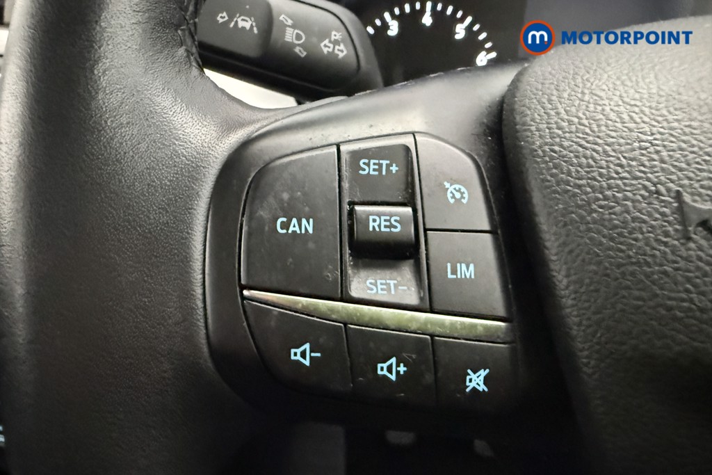 Ford Focus Titanium Manual Petrol Hatchback - Stock Number (1600271) - 14th supplementary image