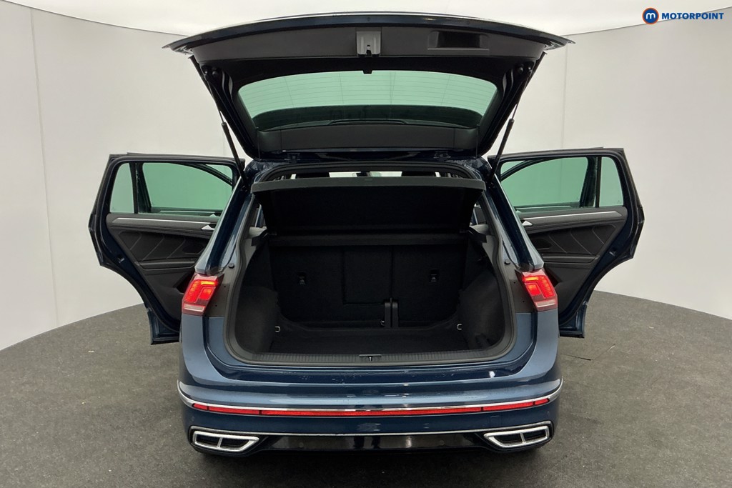Volkswagen Tiguan R-Line Automatic Petrol SUV - Stock Number (1601001) - 3rd supplementary image