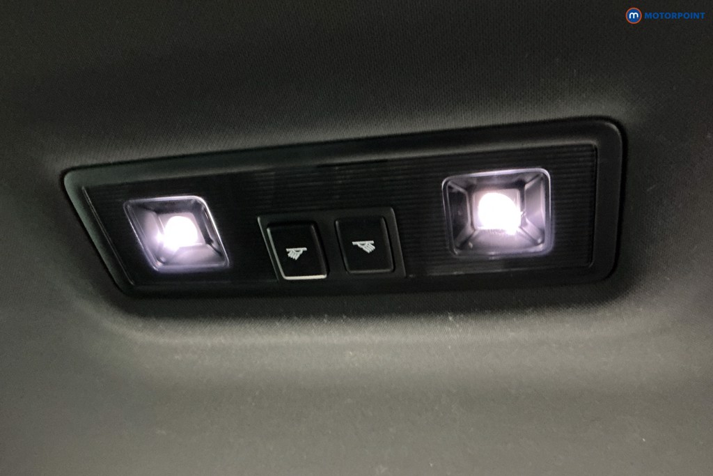 Volkswagen Tiguan R-Line Automatic Petrol SUV - Stock Number (1601001) - 18th supplementary image