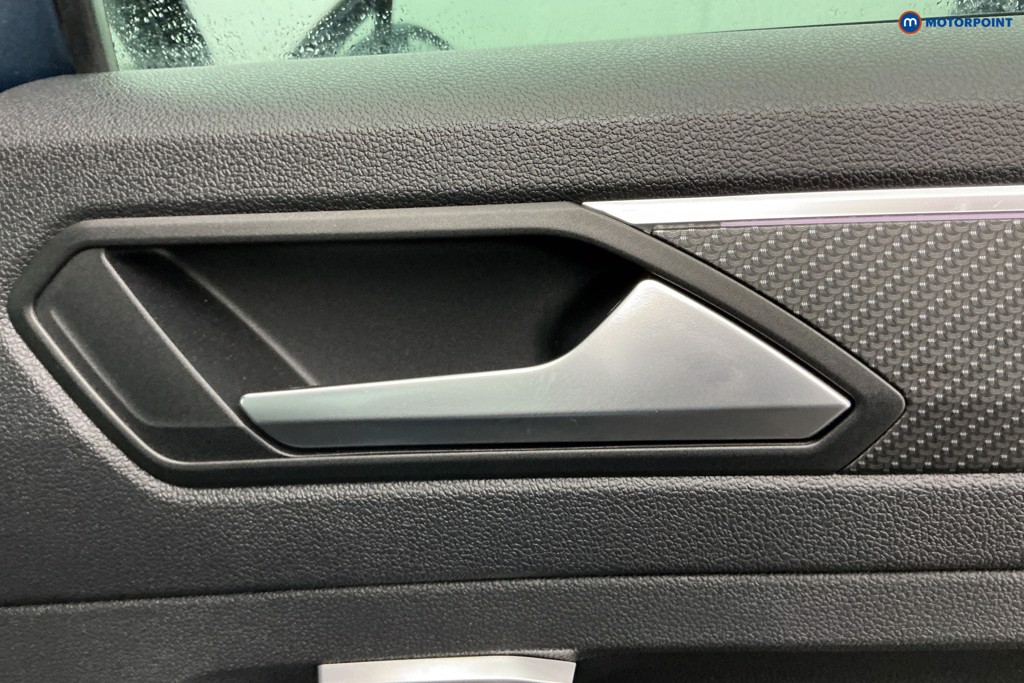 Volkswagen Tiguan R-Line Automatic Petrol SUV - Stock Number (1601001) - 34th supplementary image