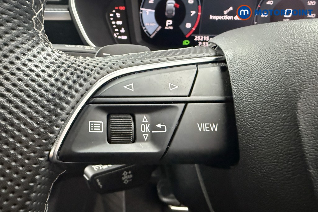 Audi Q3 Black Edition Automatic Petrol SUV - Stock Number (1601092) - 4th supplementary image