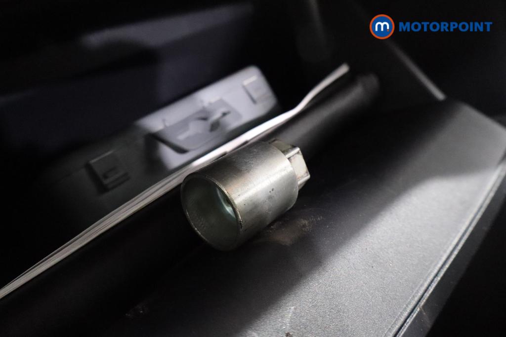 Toyota Yaris Cross Icon Automatic Petrol-Electric Hybrid Estate - Stock Number (1601672) - 12th supplementary image