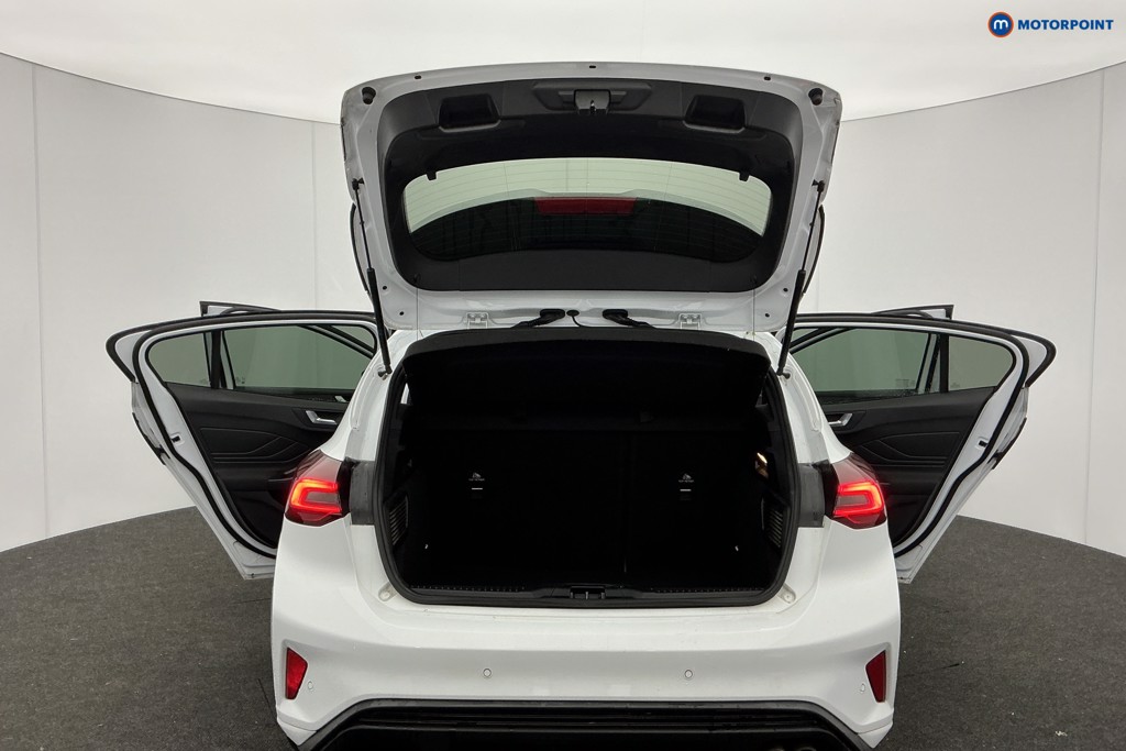 Ford Focus St-Line Edition Manual Petrol Hatchback - Stock Number (1602641) - 3rd supplementary image