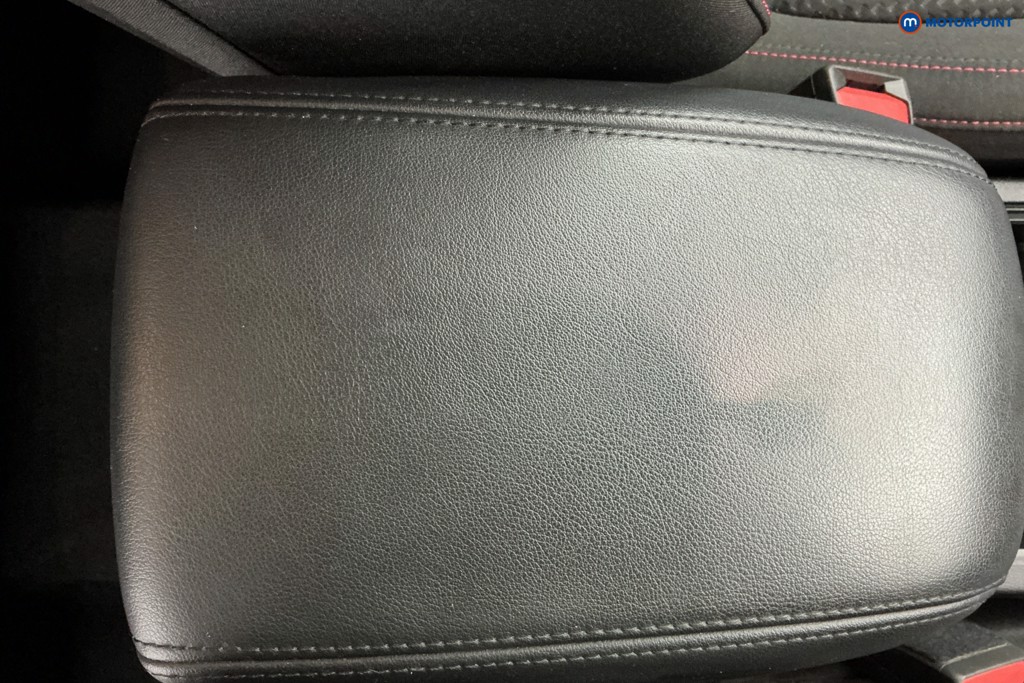 Ford Focus St-Line Edition Manual Petrol Hatchback - Stock Number (1602641) - 13th supplementary image