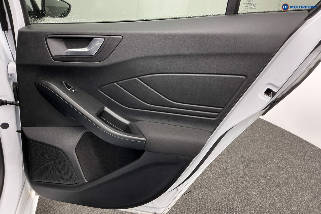 Ford Focus St-Line Edition Manual Petrol Hatchback - Stock Number (1602641) - 23rd supplementary image