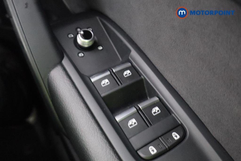 Audi Q5 S Line Automatic Petrol SUV - Stock Number (1602985) - 13th supplementary image